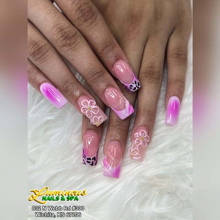 Luminous Nails & Spa